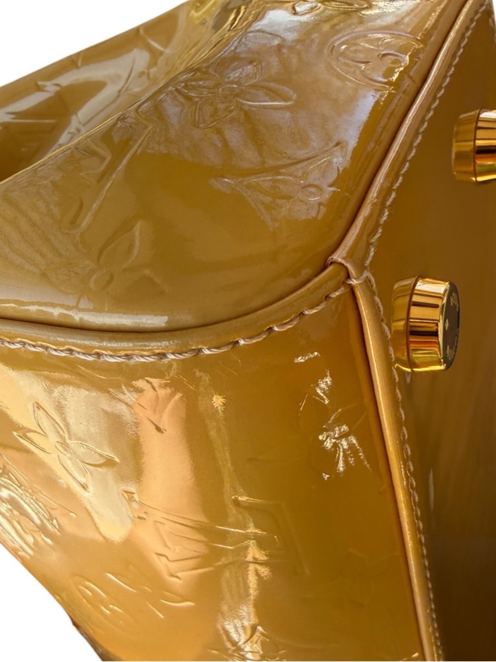 Pristine Louis Vuitton Vernis Brea MM w/ Monogram Embossing Includes Crossbody - Picture 13 of 16